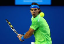 Tennis Backhand – One Handed vs Two Handed Backhand