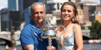 Sofia Kenin dismisses father from coaching role