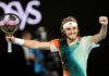 Australian Open: Stefanos Tsitsipas storms past Jannik Sinner
