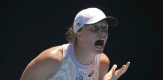 Iga Swiatek crashes out of Australian Open